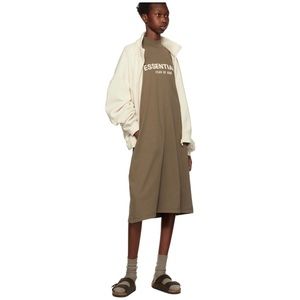 BNWT Brand new w/tag 100% authentic Fear of God Essentials tee shirt dress Small